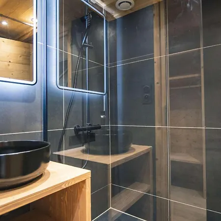 Duplex Rénové Montagne 6 Pers - Près Des Pistes - Cuisine équipée Et Balcon - Fr-1-637-60 *